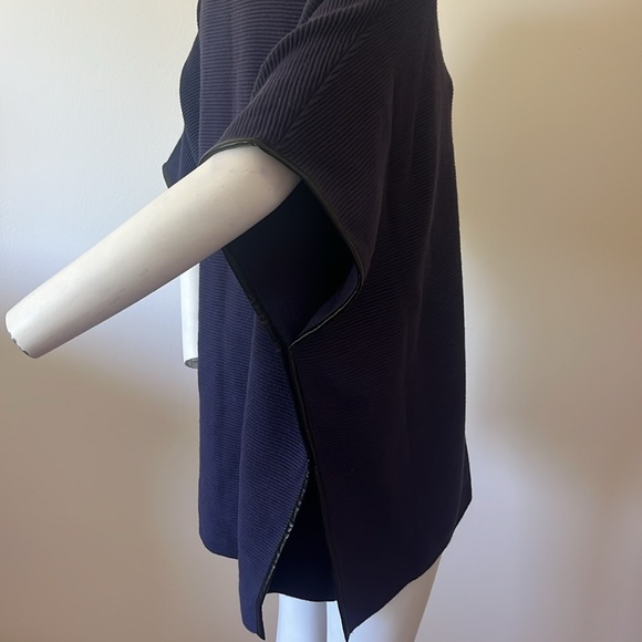 Chicos Zip Front Ruana - Picture 10 of 13